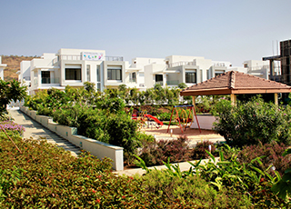 Kolte-Patil - Ivy Estate-kids play area